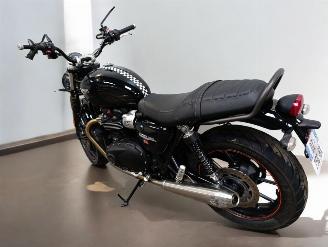 Triumph  STREET TWIN picture 5