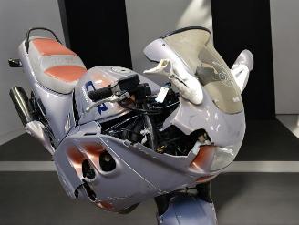 Honda CBR 1000  picture 12