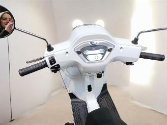 Sym  FUGUE picture 2