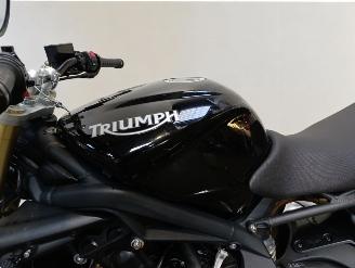 Triumph Street Triple  picture 21