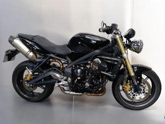 dañado motos Triumph Street Triple  2009/4