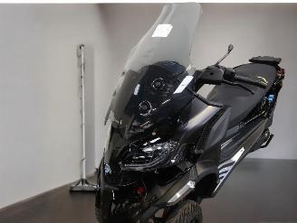 Piaggio  MP3 HPE picture 12