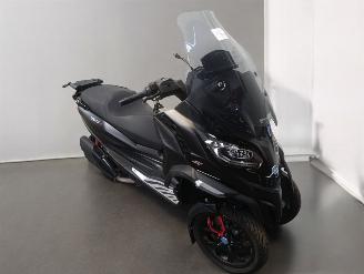 Schade scooter Piaggio  MP3 HPE 2024/10