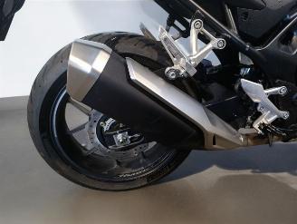 Honda CB 750 HORNET picture 15