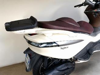 Yamaha  X10 picture 10