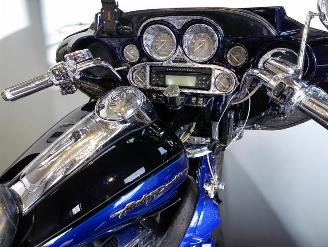 Harley-Davidson Electra Glide ULTRA CLASSIC picture 18