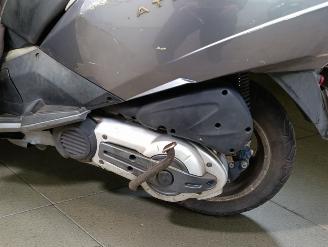 Peugeot  SATELIS picture 9