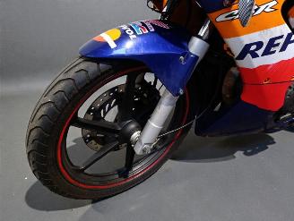 Honda CBR 125  picture 8
