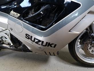 Suzuki GSX 750 F picture 14