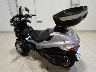 Piaggio  MP3 picture 10