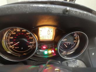 Piaggio  MP3 picture 2