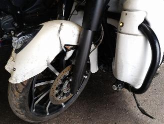 Indian  CHIEFTAIN DARK HORSE picture 16