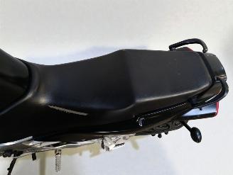 Honda VFR 750 F picture 12