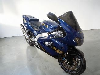 Yamaha YZF 1000 THUNDERACE picture 11