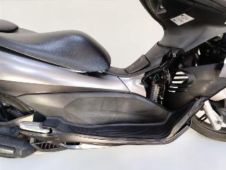 Honda  PCX picture 5
