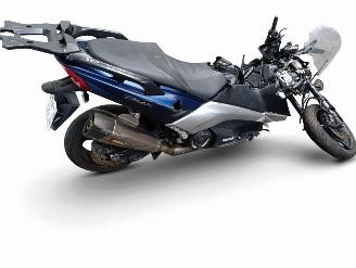Yamaha  T MAX picture 13