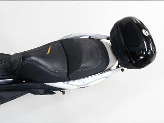 Peugeot  SATELIS picture 7