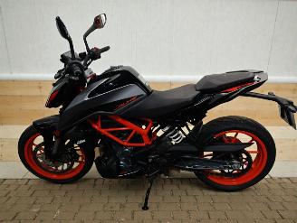 KTM 390 Duke  picture 6