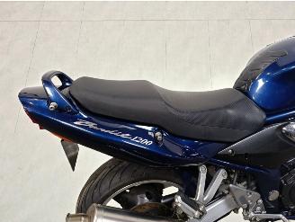 Suzuki Bandit 1200  picture 14