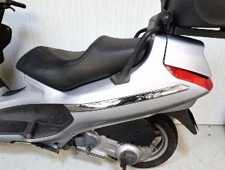 Piaggio XEVO 125  picture 6