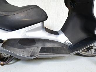 Piaggio XEVO 125  picture 22
