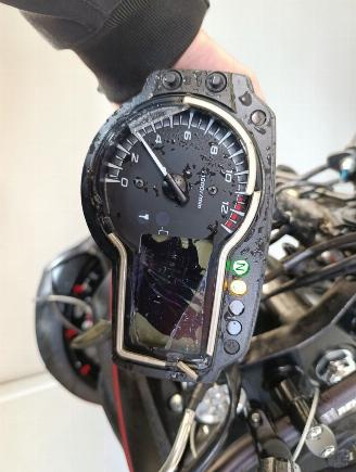 Suzuki GS 750 R picture 2