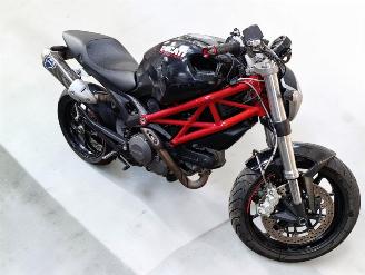 skadebil motor Ducati Monster 796  2014/6