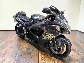 krockskadad bil motor Suzuki GSX 1300 R 2008/9