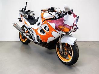 Suzuki GSX 600 F picture 13
