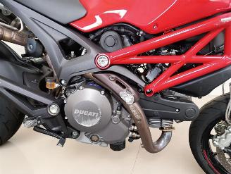 Ducati Monster 796  picture 16