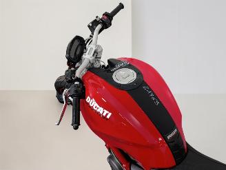 Ducati Monster 796  picture 19