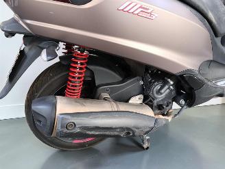 Piaggio  MP3 picture 11