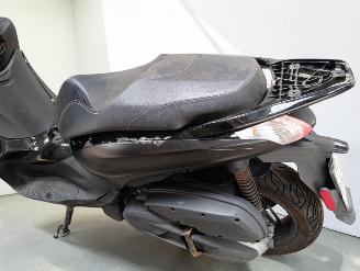 Piaggio  BEVERLY picture 10