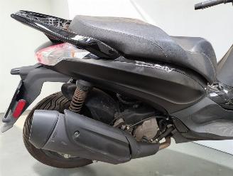 Piaggio  BEVERLY picture 14