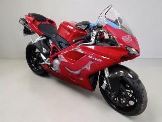 Vaurioauto  motor cycles Ducati 848  2010/2