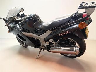 Kawasaki ZZ - R 1100  picture 13