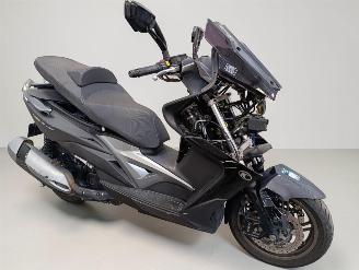 Schade scooter Kymco  XCITY I 2015/7