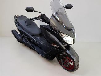 Vaurioauto  scooters Suzuki  BURGMAN 2018/3