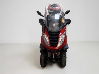 Peugeot  METROPOLIS picture 4