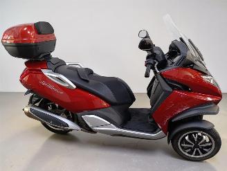Peugeot  METROPOLIS picture 12