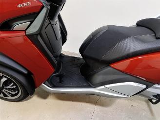 Peugeot  METROPOLIS picture 15