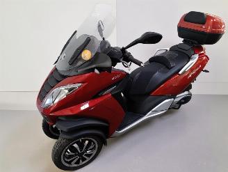 Peugeot  METROPOLIS picture 3