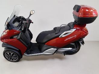 Peugeot  METROPOLIS picture 8