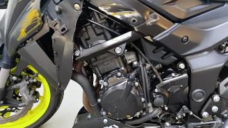 Suzuki GSX 750 S picture 14