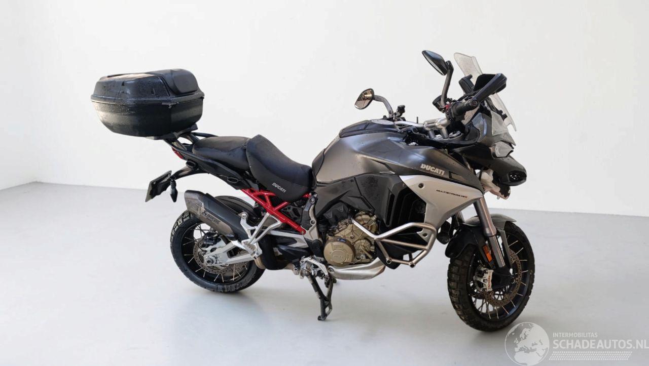 Ducati MTS 1200 V4