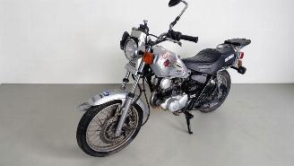 Yamaha SR 125  picture 3