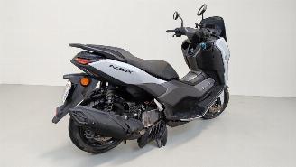 Yamaha  NMAX picture 10