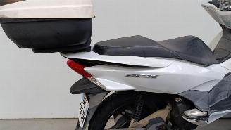 Honda  PCX picture 5