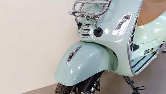 Piaggio  GTS VESPA picture 4