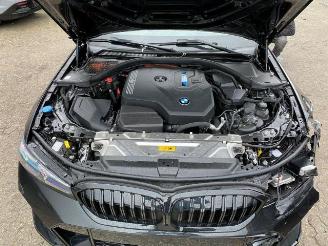 BMW 3-serie 0e xDrive M Sport Touring*HEAD-UP - PANO -AHK* picture 13